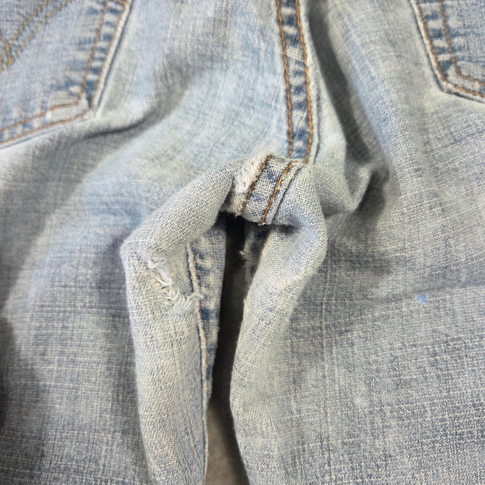 Levis 515 Nouveau Boot Cut Stretch Jeans Womens 6 Short Light Wash Blue Low Rise - Picture 8 of 8